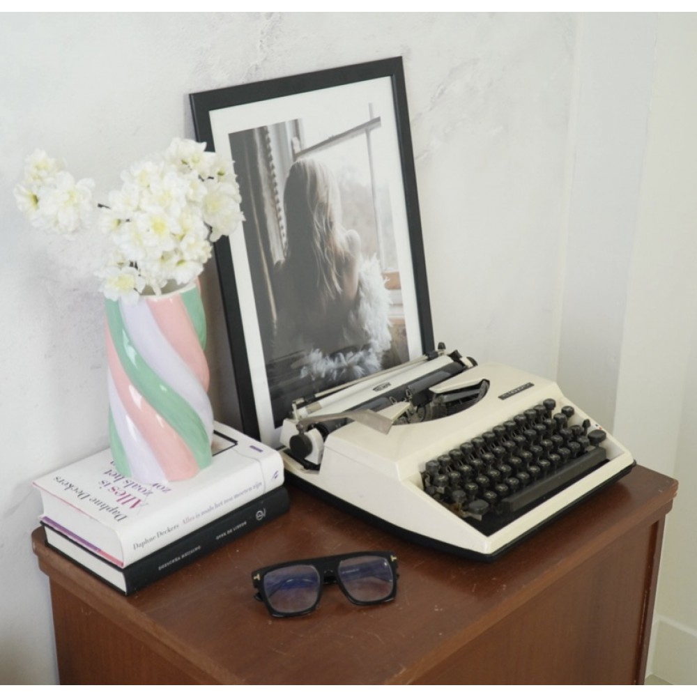 BS "Marshmellow" Vase 