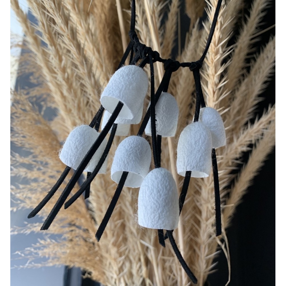 Kisa Χειροποίητο κολιέ από κουκούλια μεταξοσκώληκα Σουφλίου λευκό